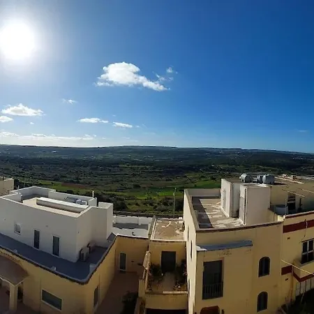 Penthouse With View * Mellieħa