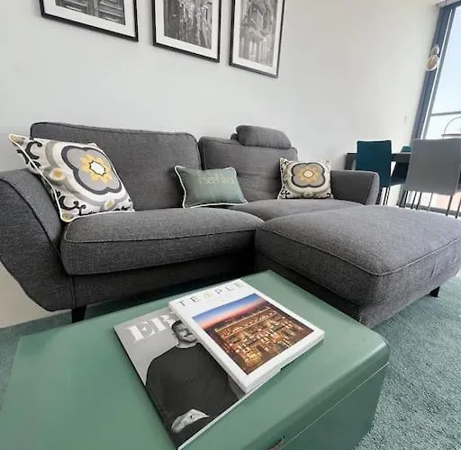 Penthouse With View Apartment *