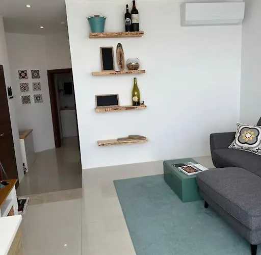 Apartment Penthouse With View Mellieħa