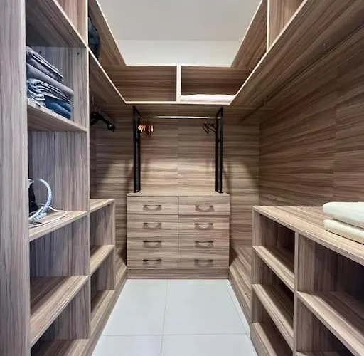 Apartment Penthouse With View